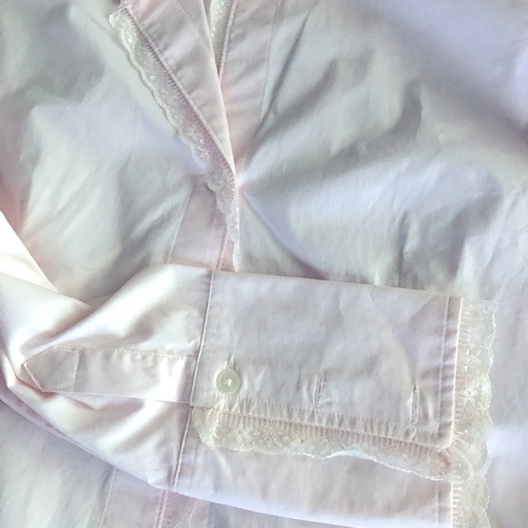 ✨ Banana Republic Blouse - Picture 6 of 9